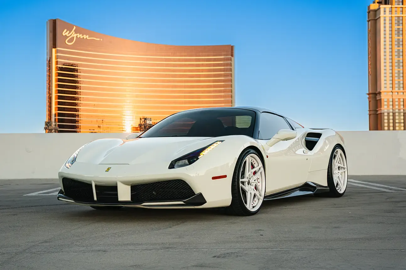 Ferrari 488 Spider (White)