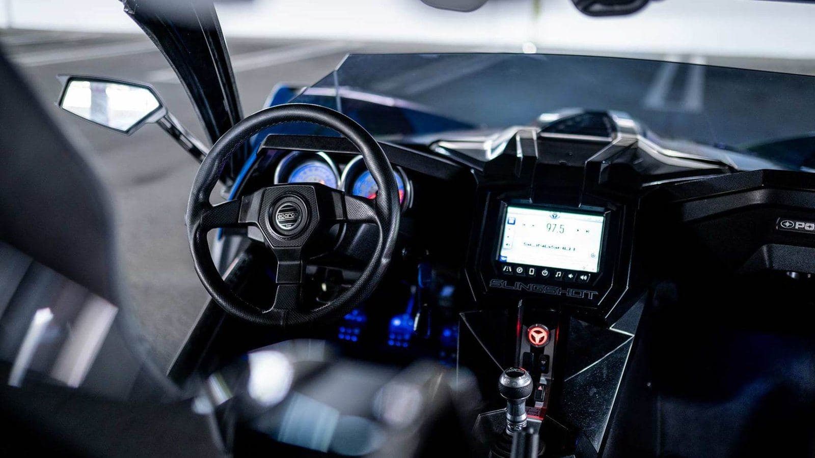 2-Seater Polaris Slingshot (Manual) — photo 4