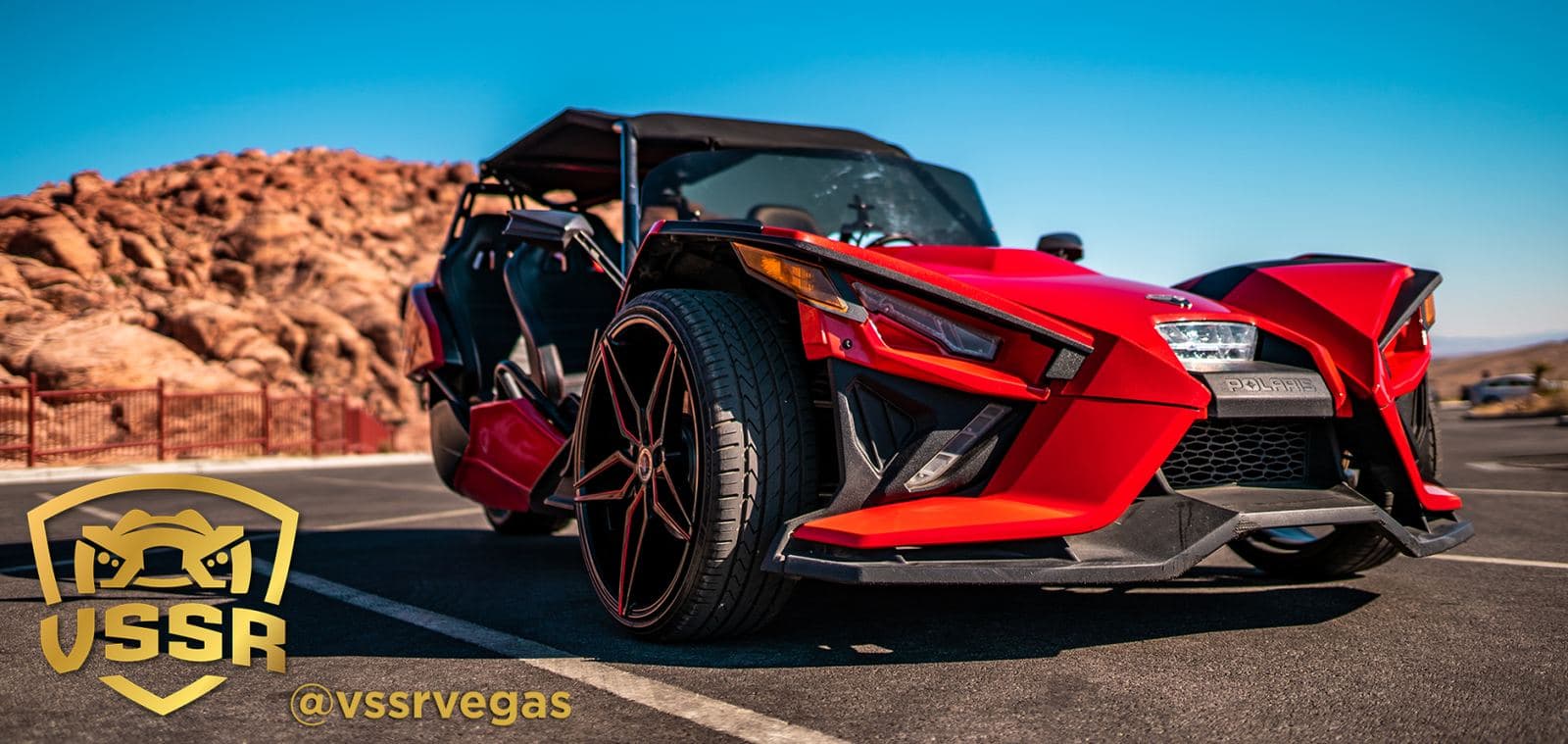 4-Seater Polaris Slingshot (Manual) — photo 5
